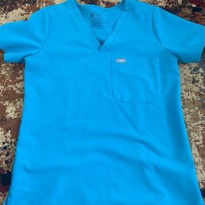 Figs scrub top. Teal color. Catarina style